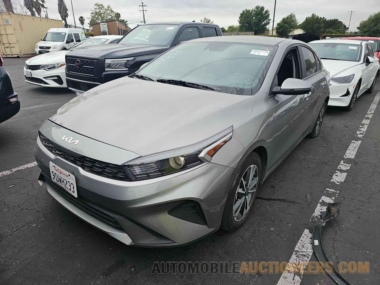 3KPF24AD0PE526918 Kia Forte 2023