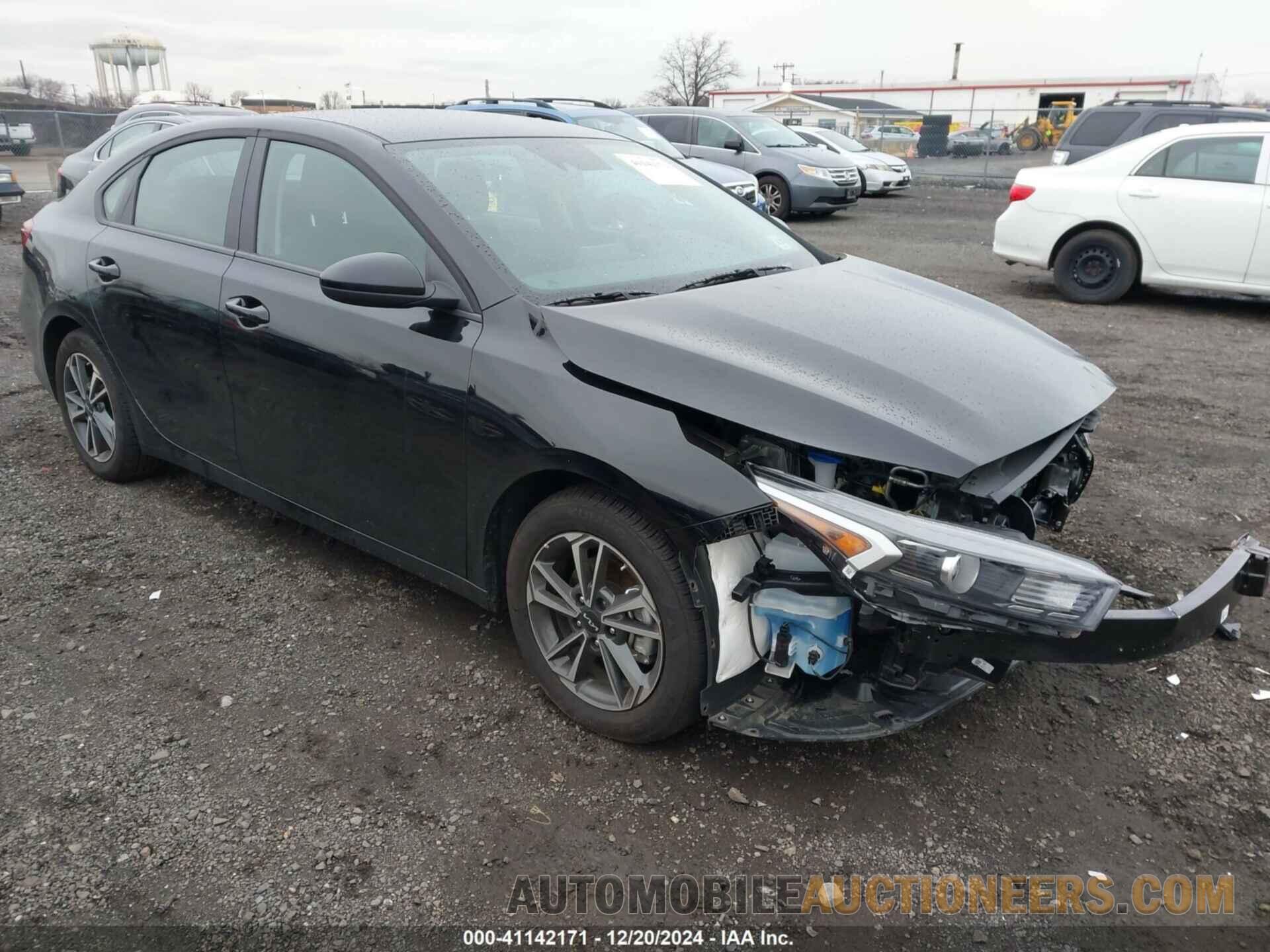 3KPF24AD0RE758275 KIA FORTE 2024