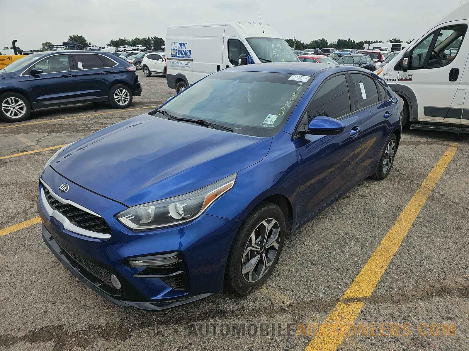 3KPF24AD1KE137956 Kia Forte 2019