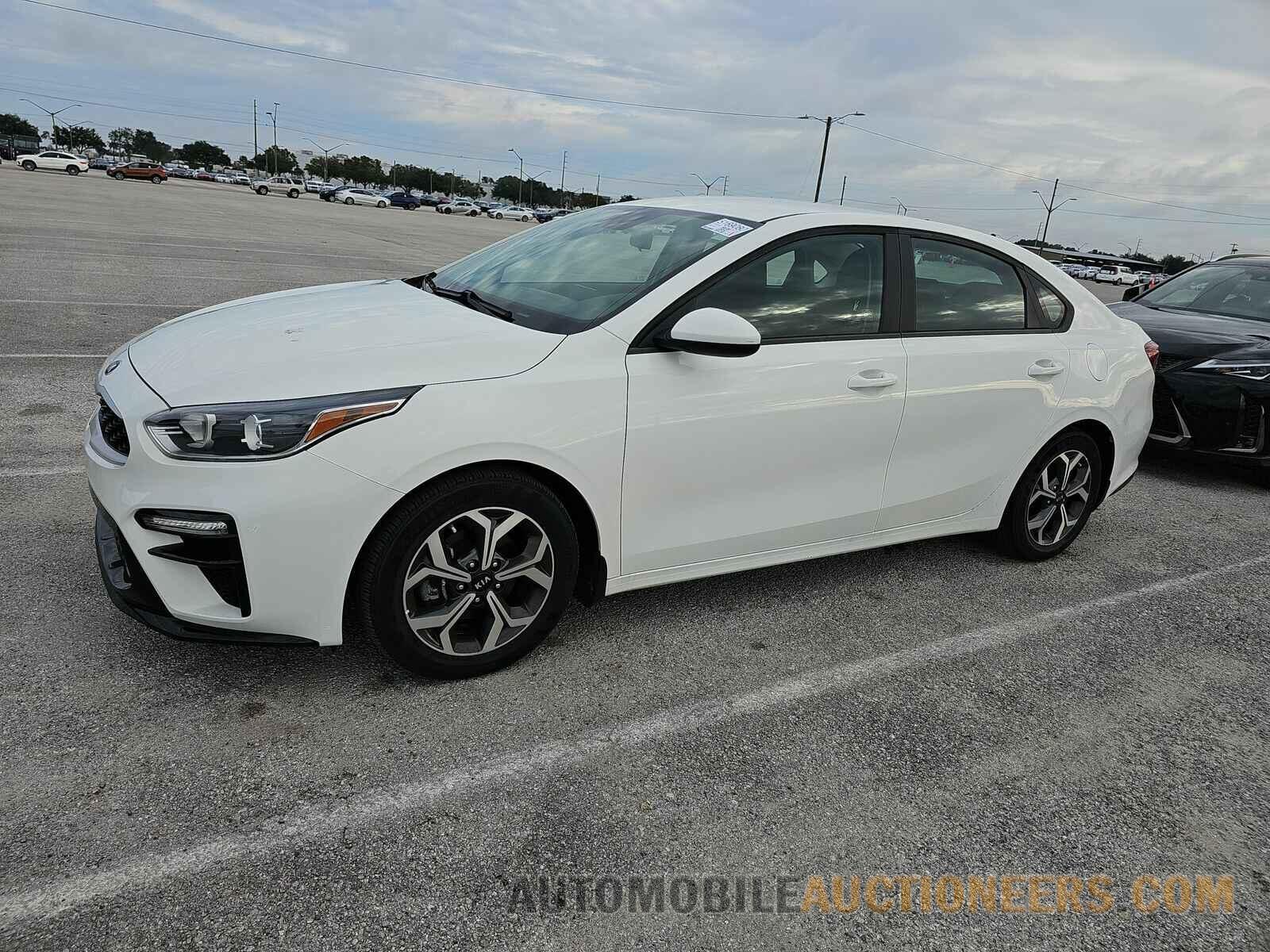 3KPF24AD1LE211605 Kia Forte 2020