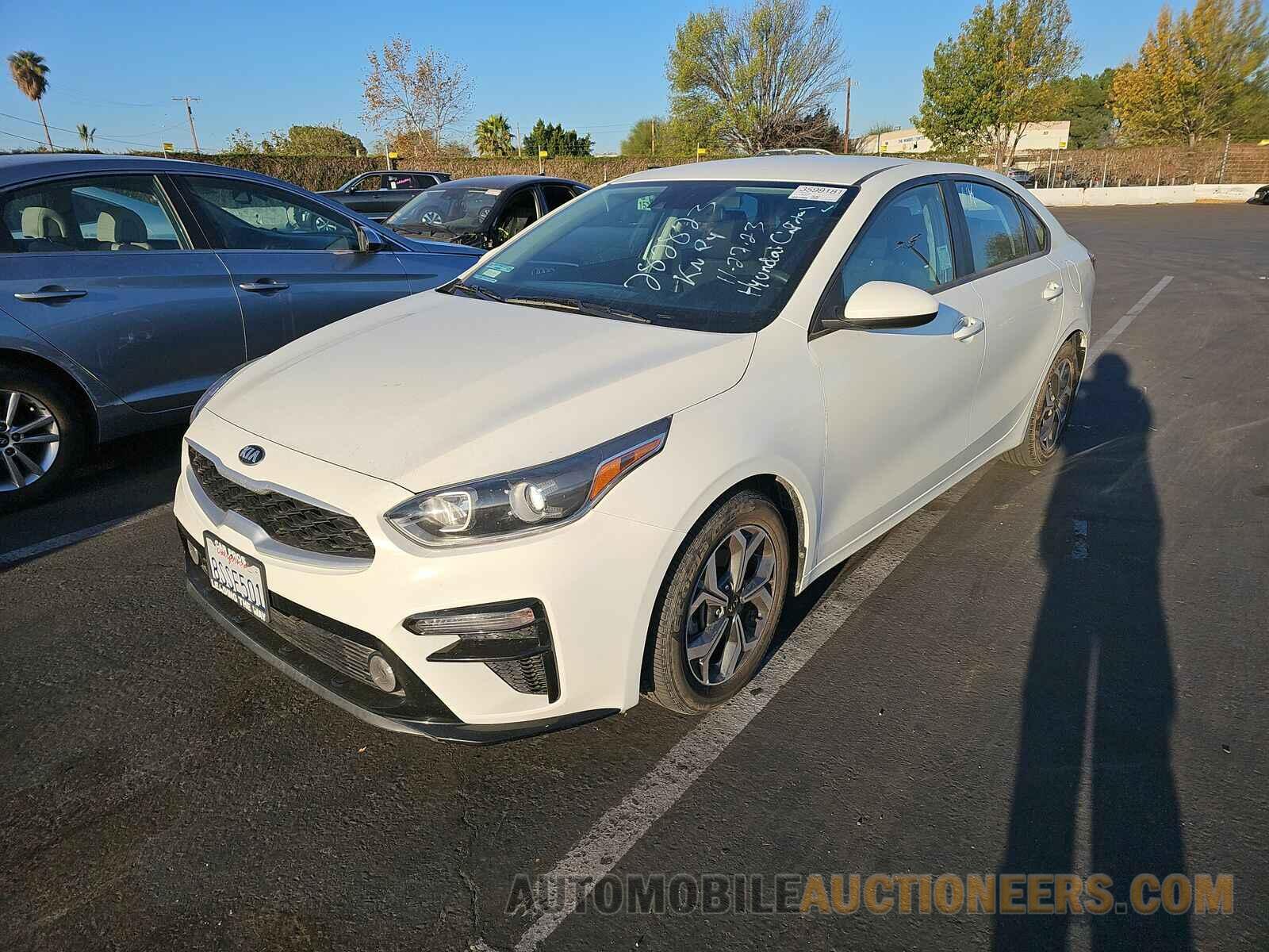 3KPF24AD1ME282823 Kia Forte 2021