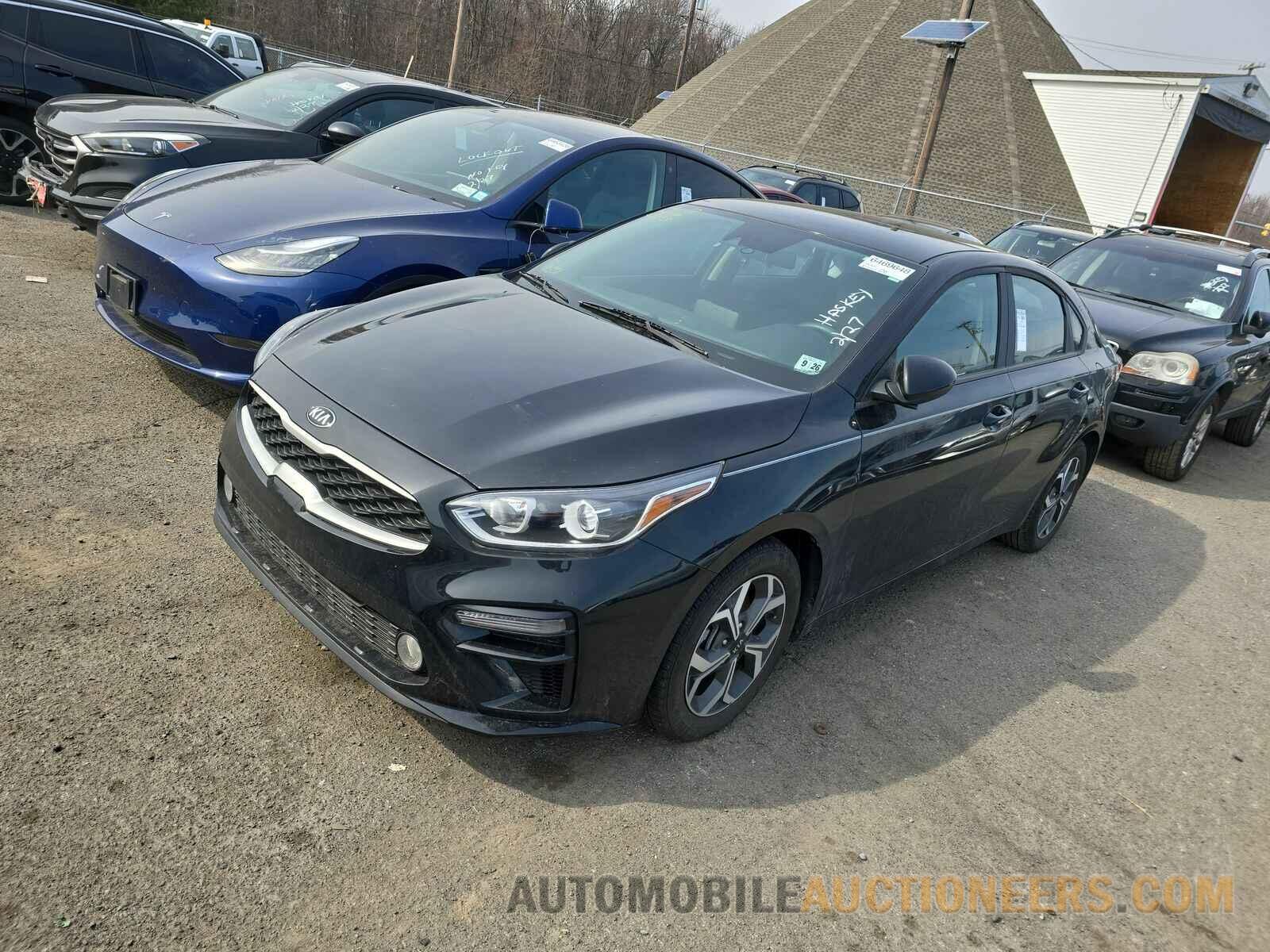 3KPF24AD1ME400353 Kia Forte 2021