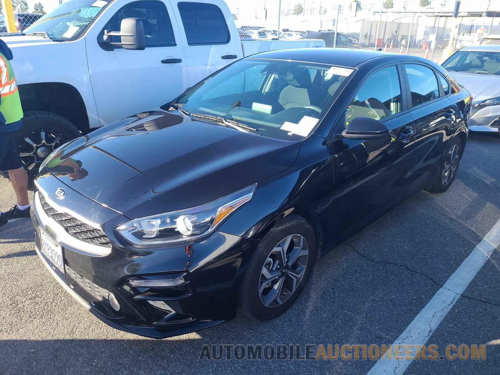 3KPF24AD1ME407237 Kia Forte 2021