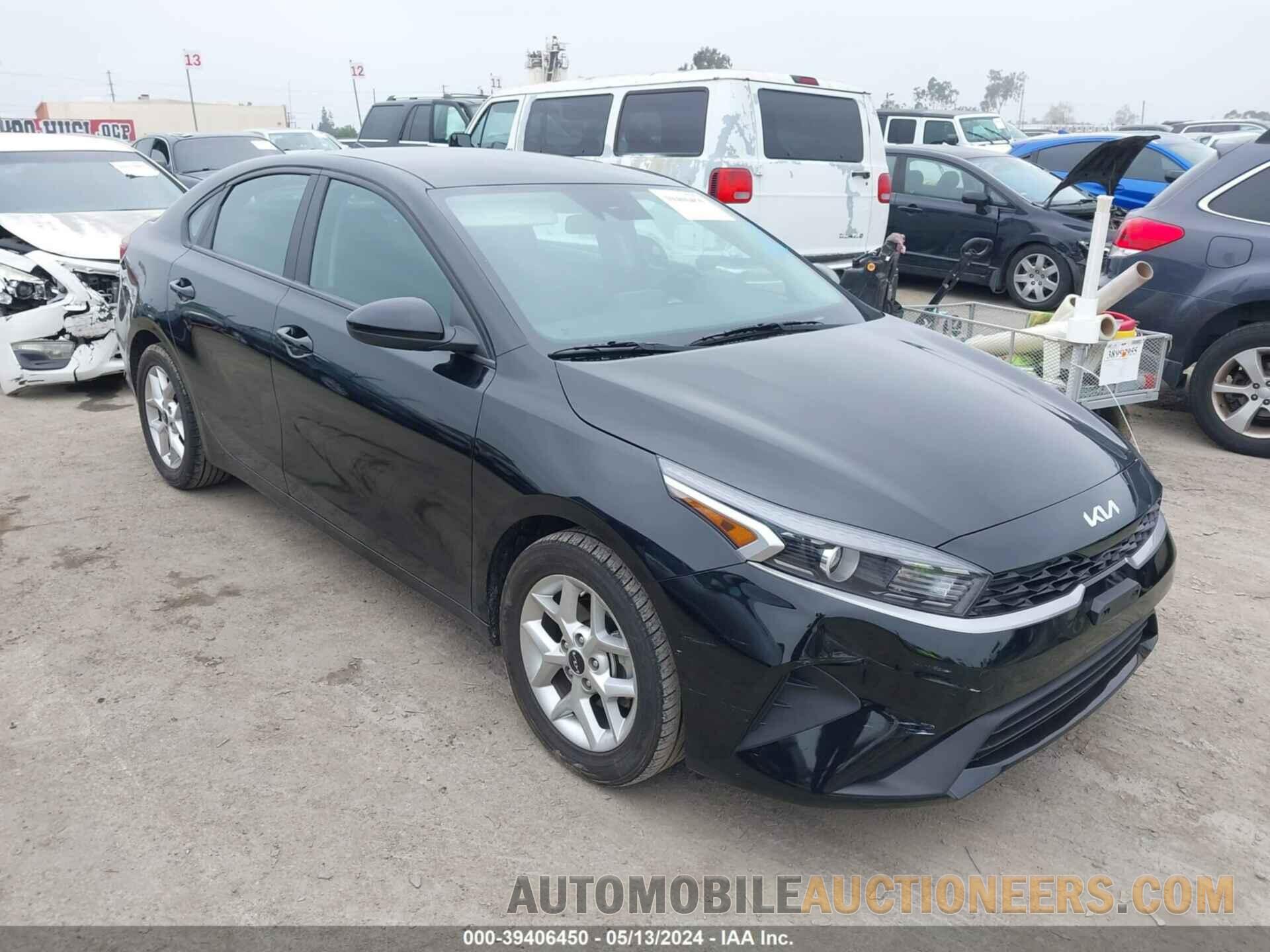 3KPF24AD1NE457962 KIA FORTE 2022