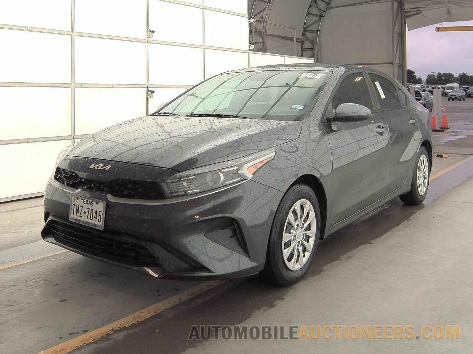 3KPF24AD1RE695302 Kia Forte 2024