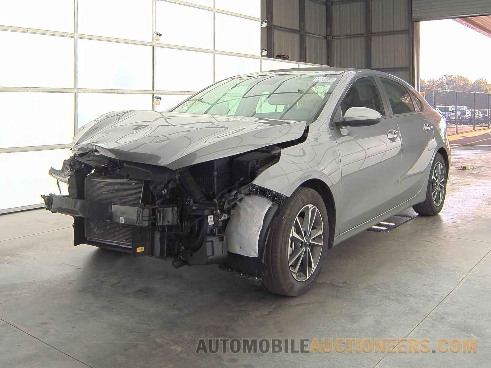 3KPF24AD1RE727357 Kia Forte 2024