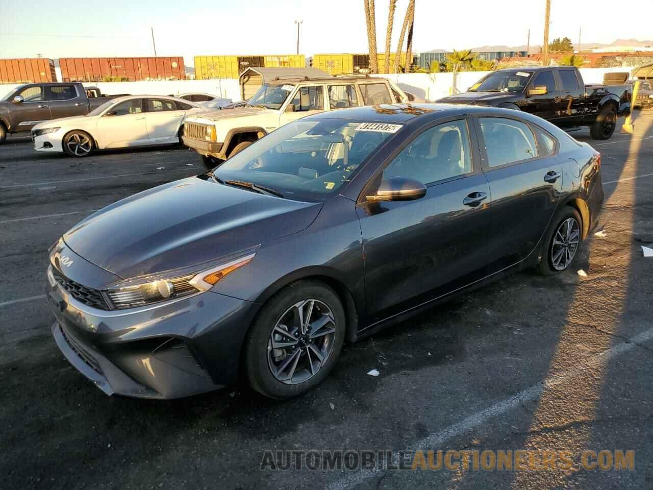 3KPF24AD1RE739590 KIA FORTE 2024