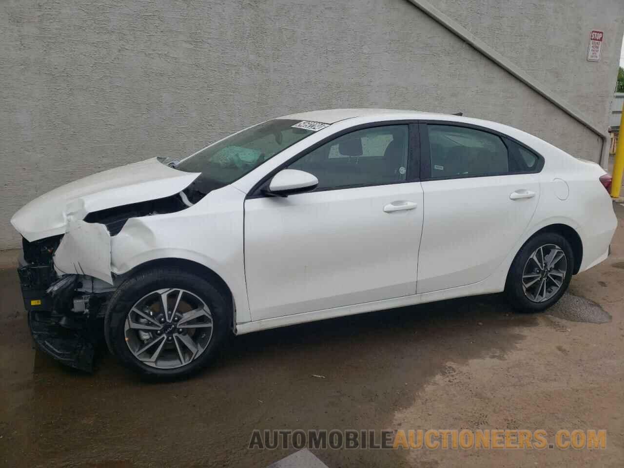 3KPF24AD1RE745969 KIA FORTE 2024