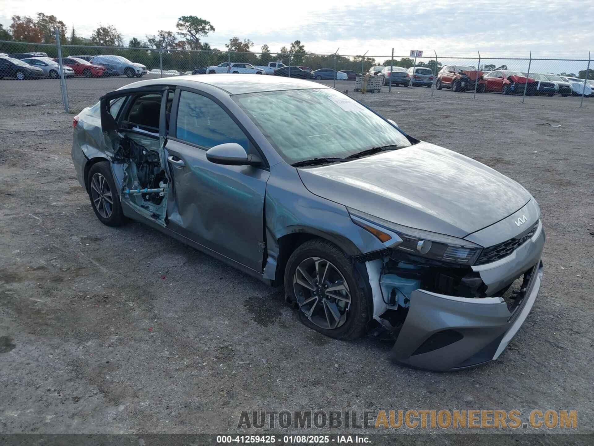 3KPF24AD1RE759533 KIA FORTE 2024