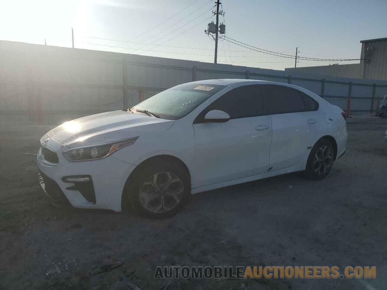 3KPF24AD2LE150300 KIA FORTE 2020