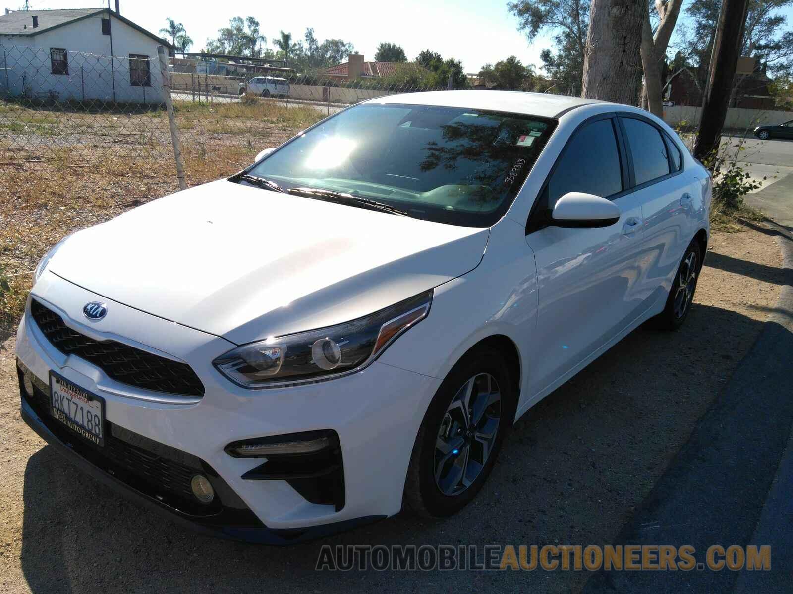 3KPF24AD2ME290266 Kia Forte 2021