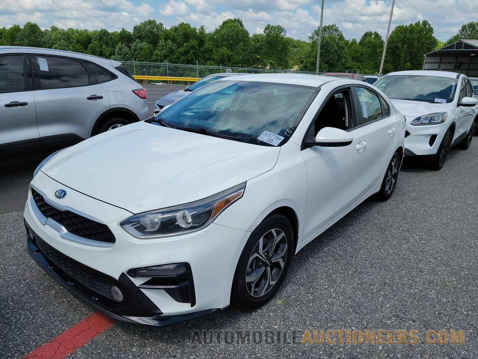 3KPF24AD2ME330071 Kia Forte 2021