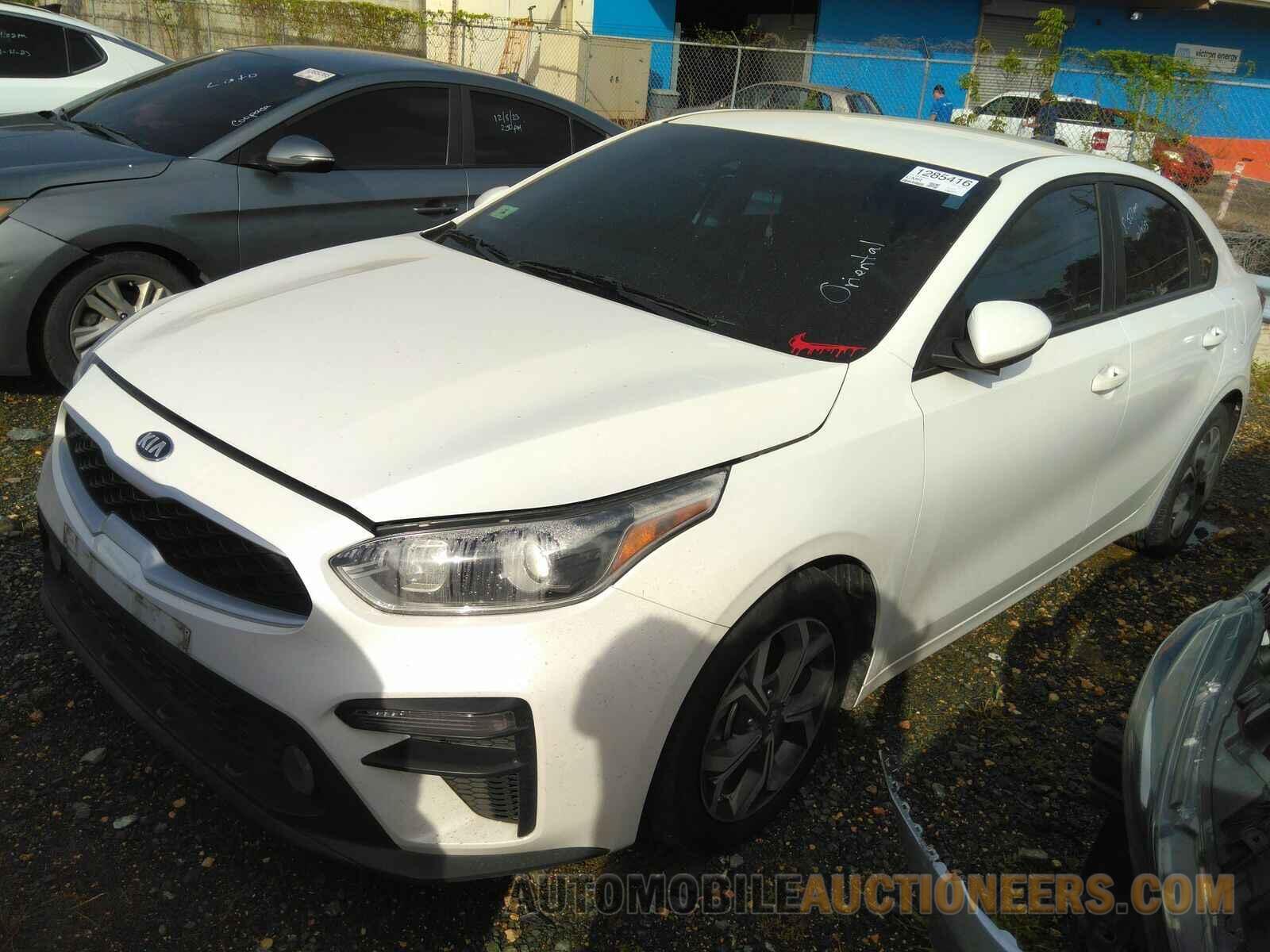 3KPF24AD2ME426556 Kia Forte 2021