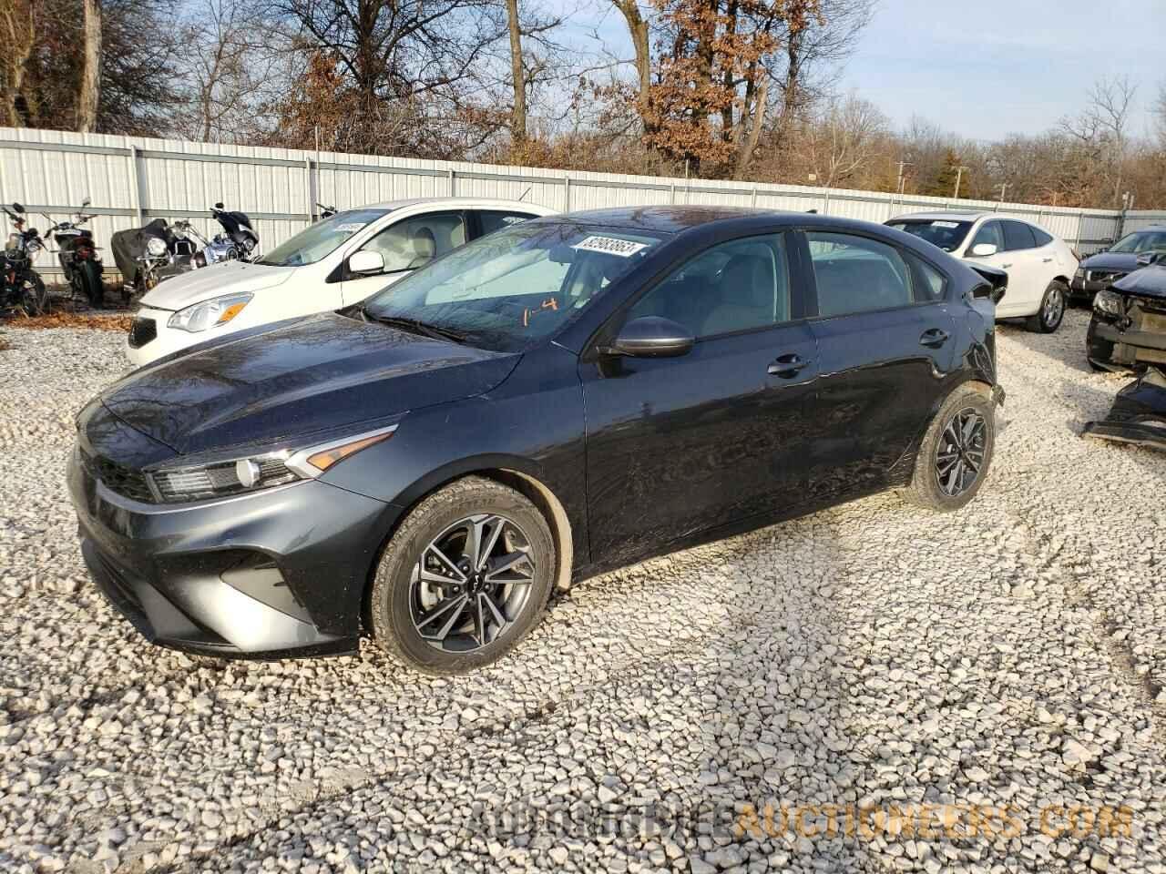 3KPF24AD2NE456111 KIA FORTE 2022