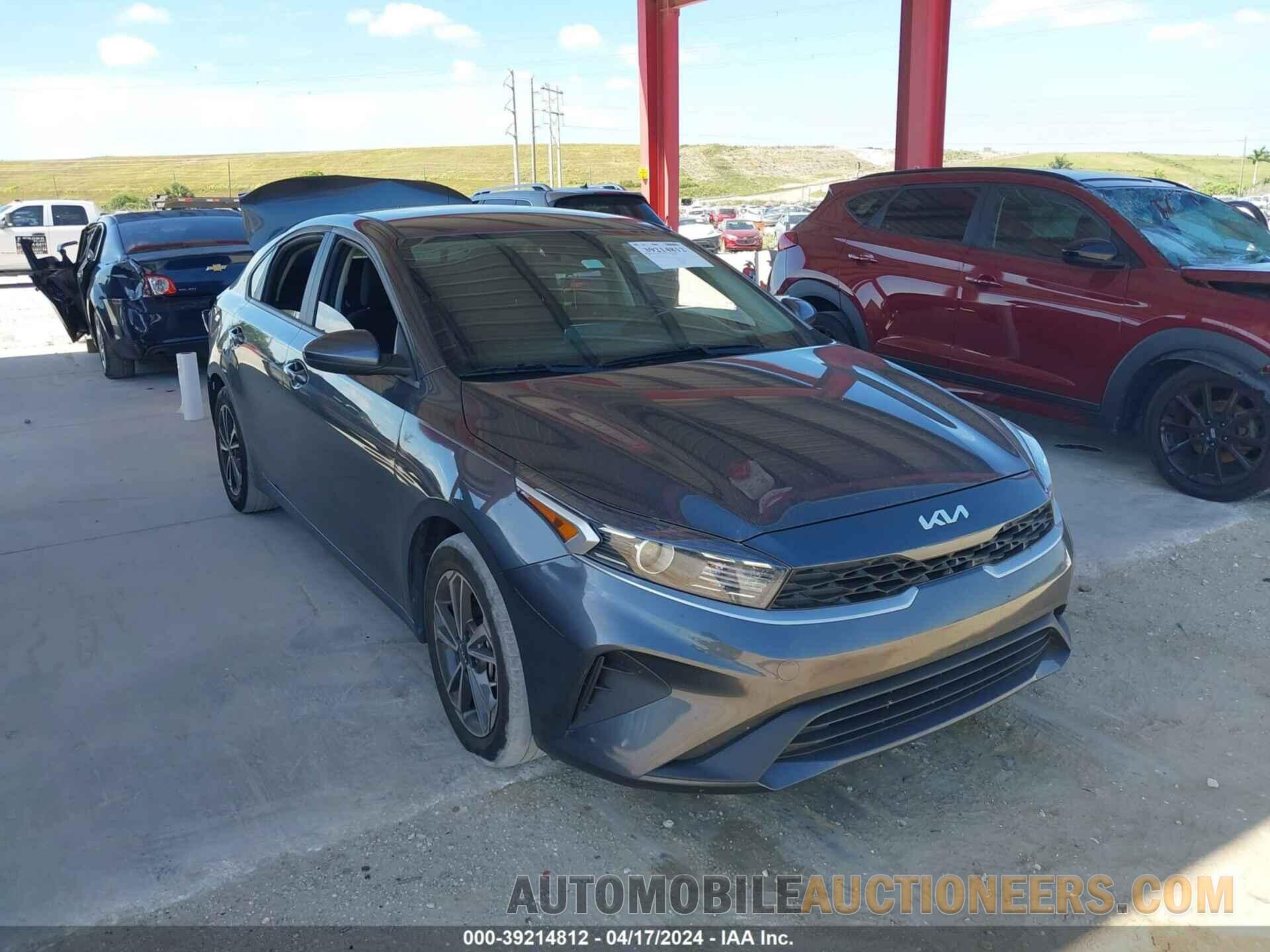 3KPF24AD2NE459042 KIA FORTE 2022