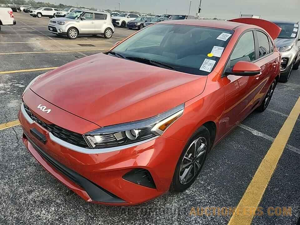 3KPF24AD2NE467383 Kia Forte 2022