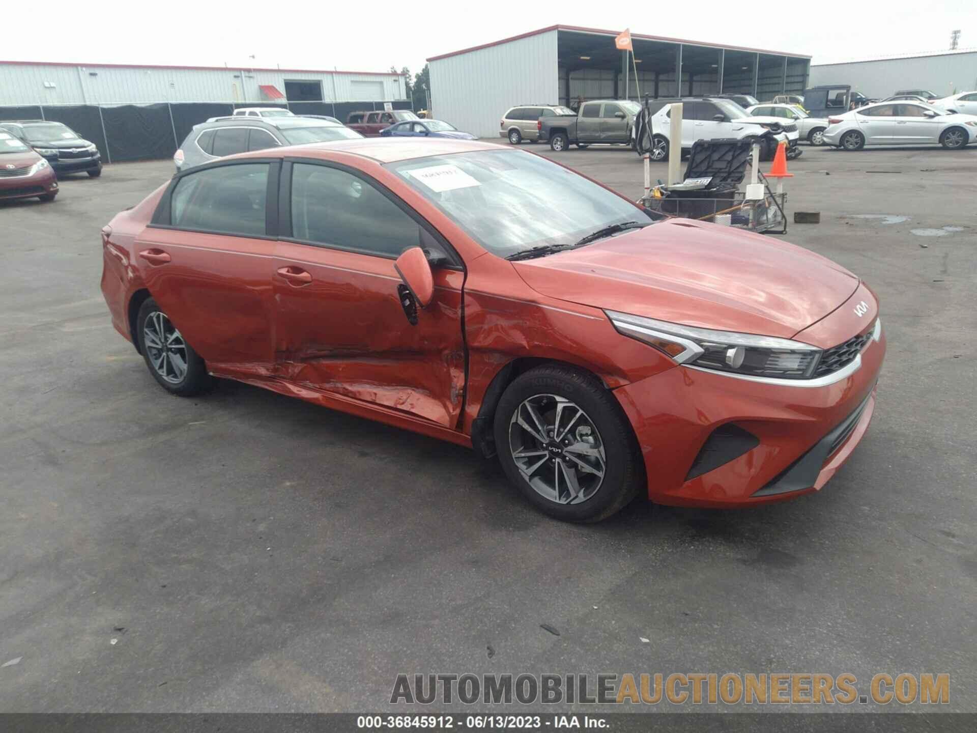 3KPF24AD2NE483860 KIA FORTE 2022