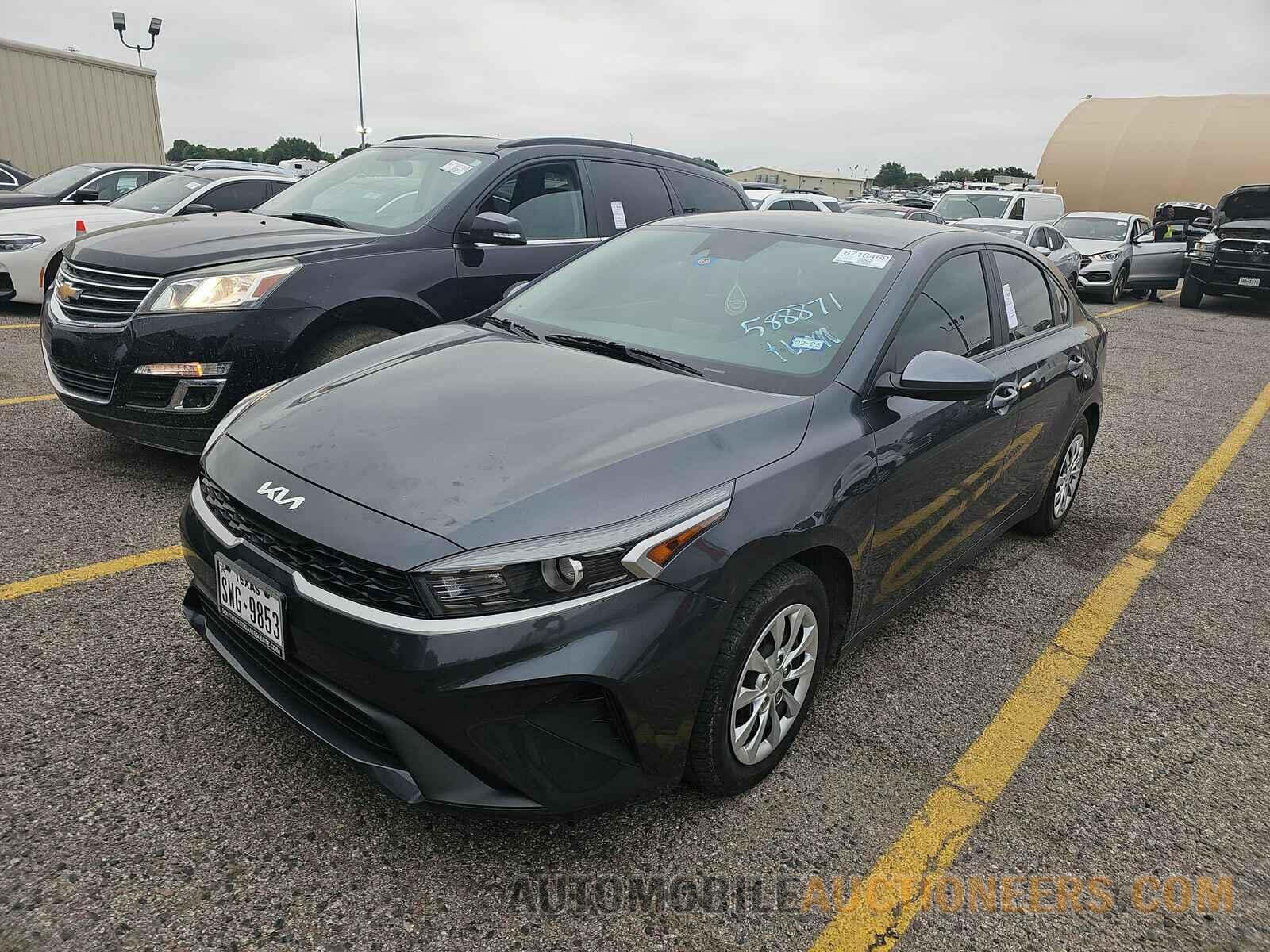 3KPF24AD2PE588871 Kia Forte 2023