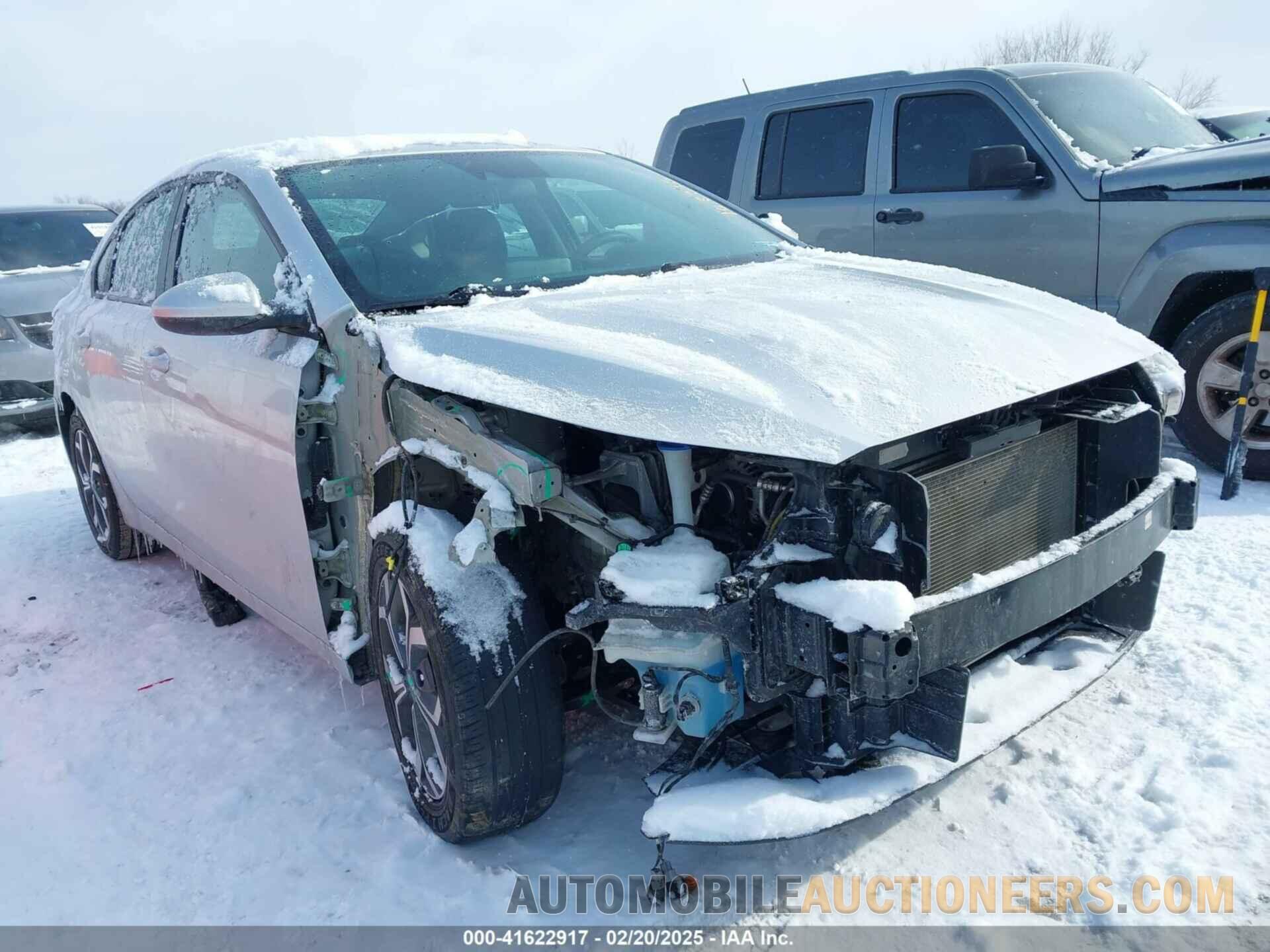 3KPF24AD3KE108216 KIA FORTE 2019