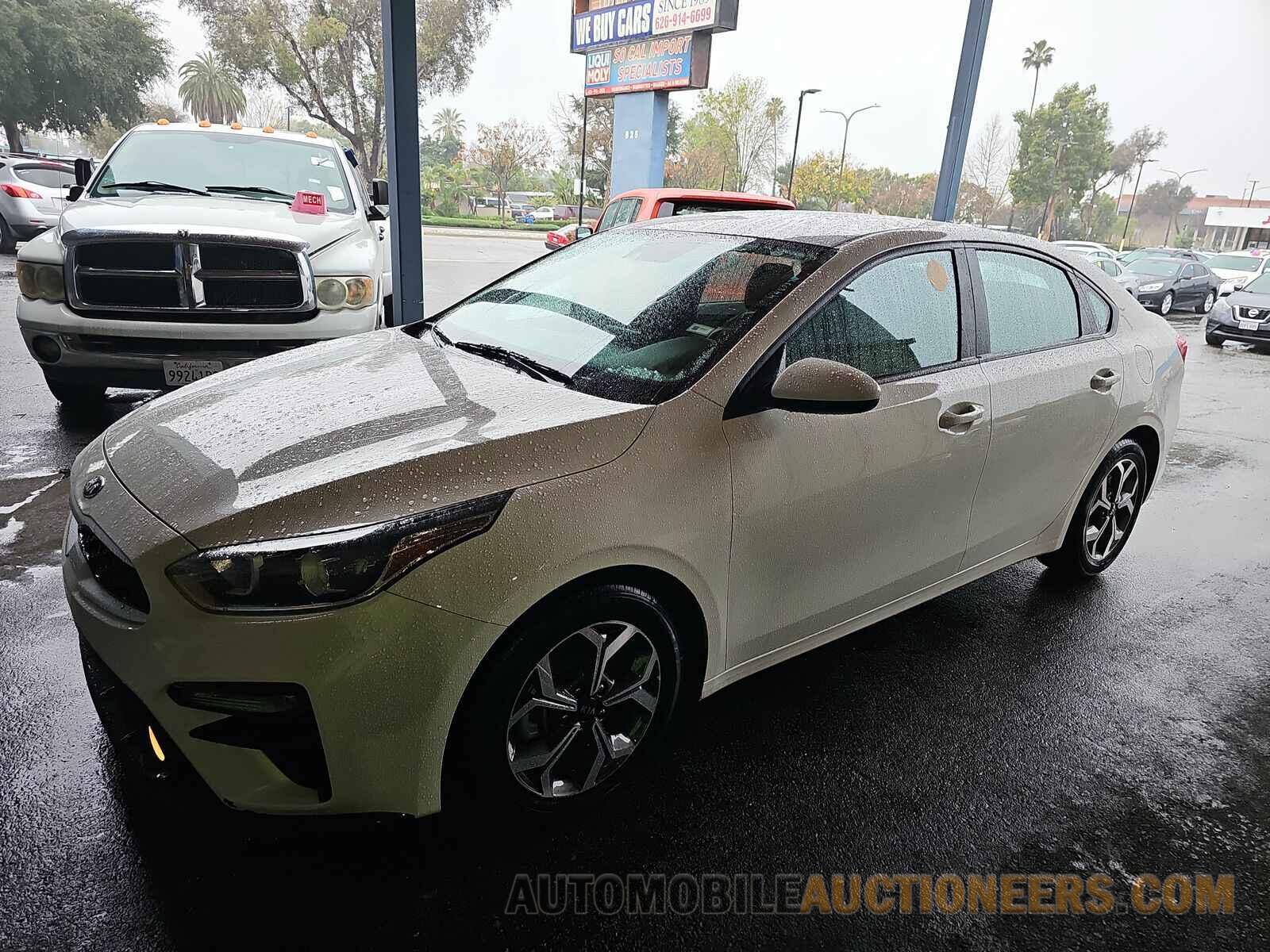 3KPF24AD3ME309813 Kia Forte 2021