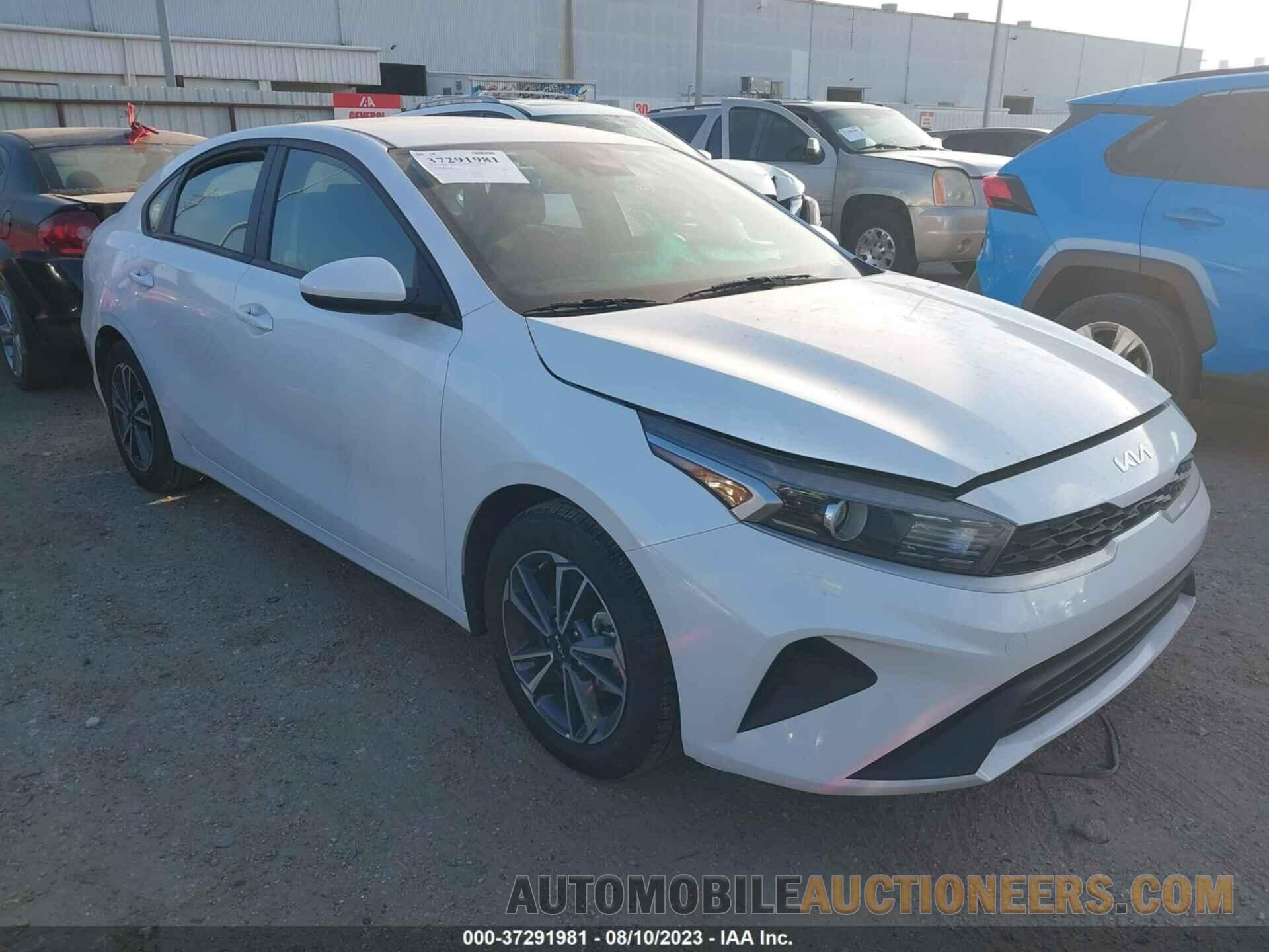 3KPF24AD3NE452875 KIA FORTE 2022