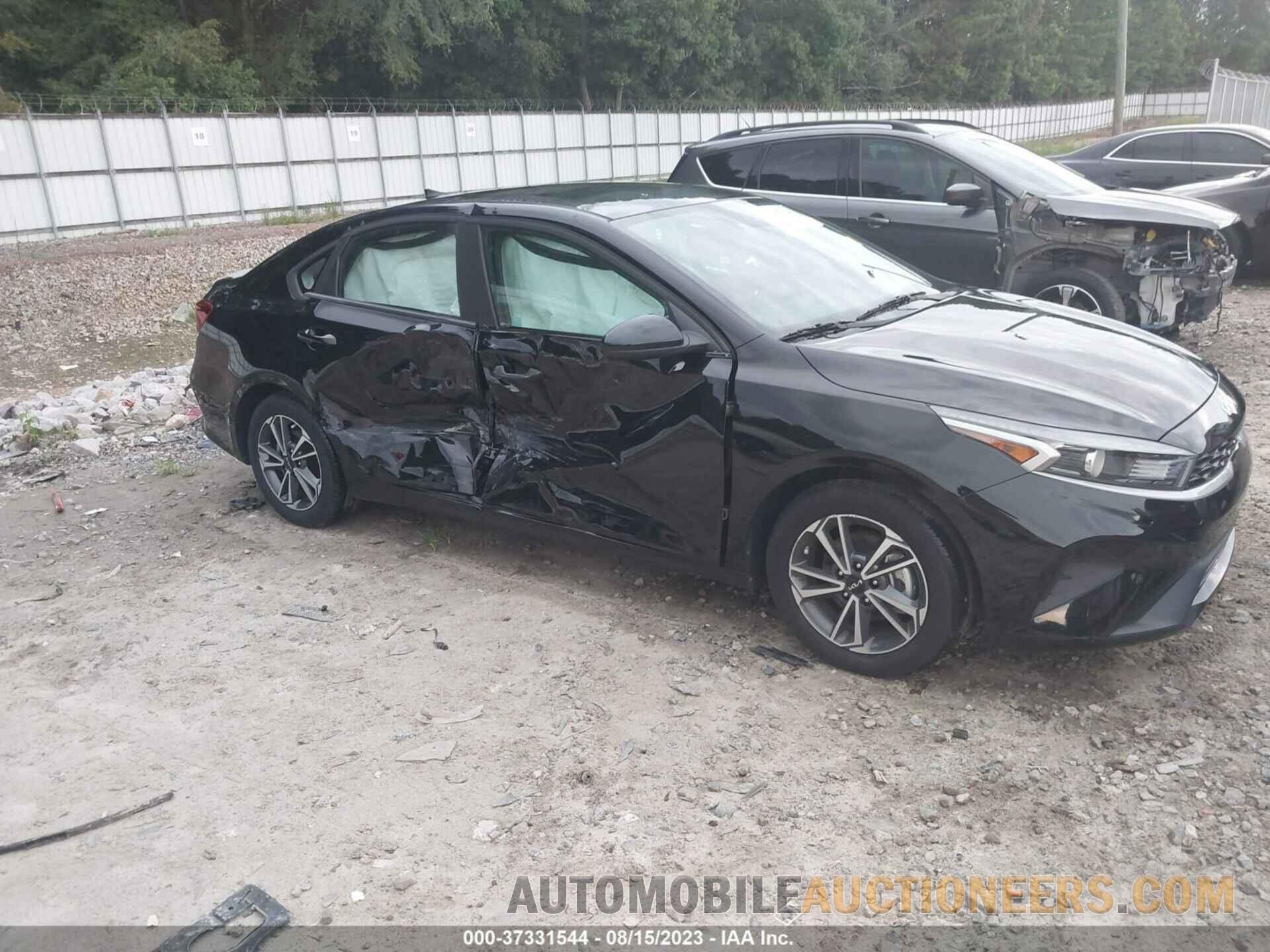 3KPF24AD3NE464086 KIA FORTE 2022