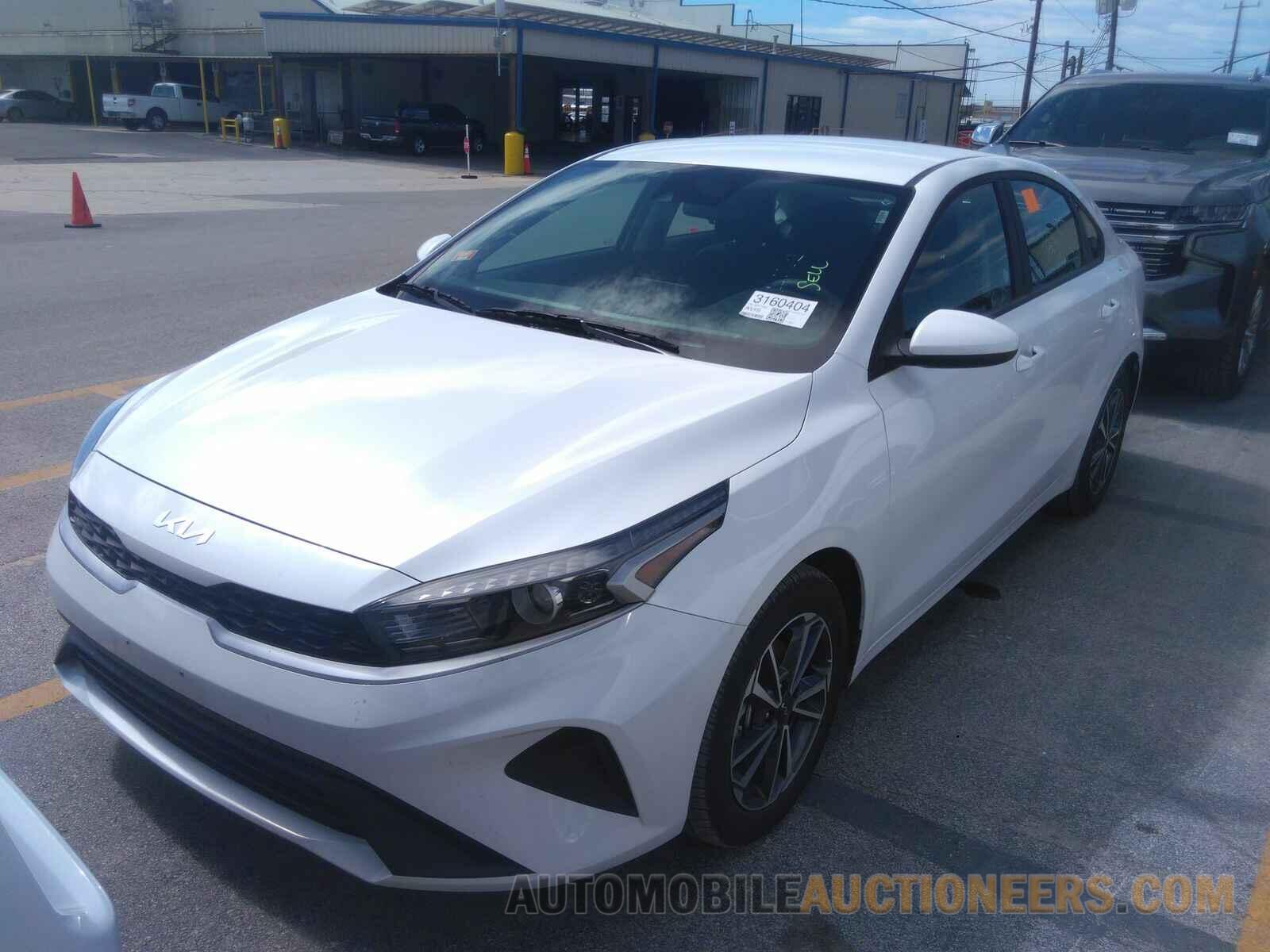 3KPF24AD3NE479395 Kia Forte 2022