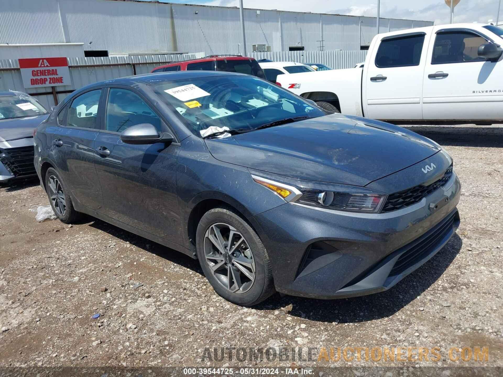 3KPF24AD3PE567947 KIA FORTE 2023