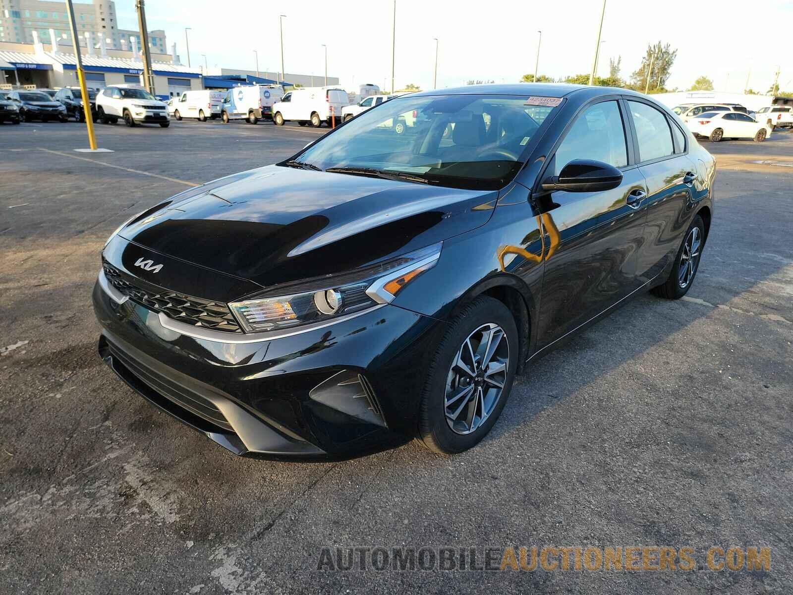 3KPF24AD3PE580696 Kia Forte 2023