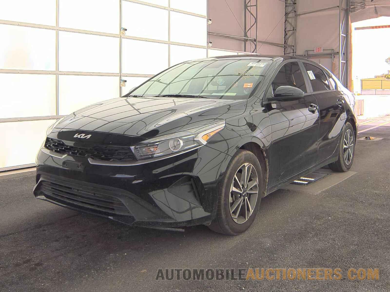 3KPF24AD3PE588507 Kia Forte 2023