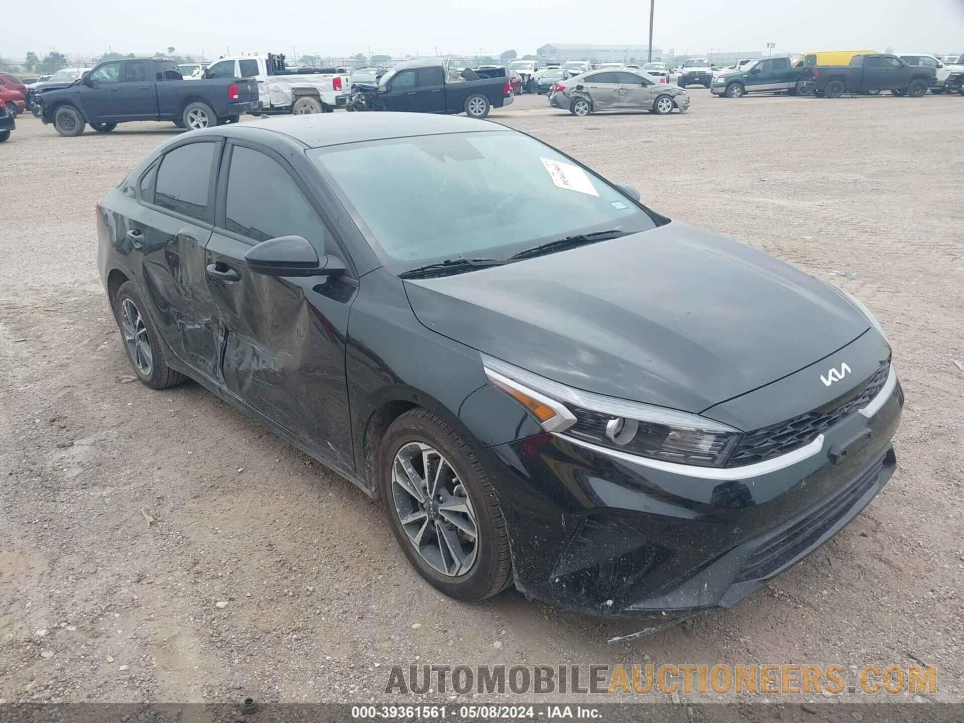 3KPF24AD3RE735640 KIA FORTE 2024