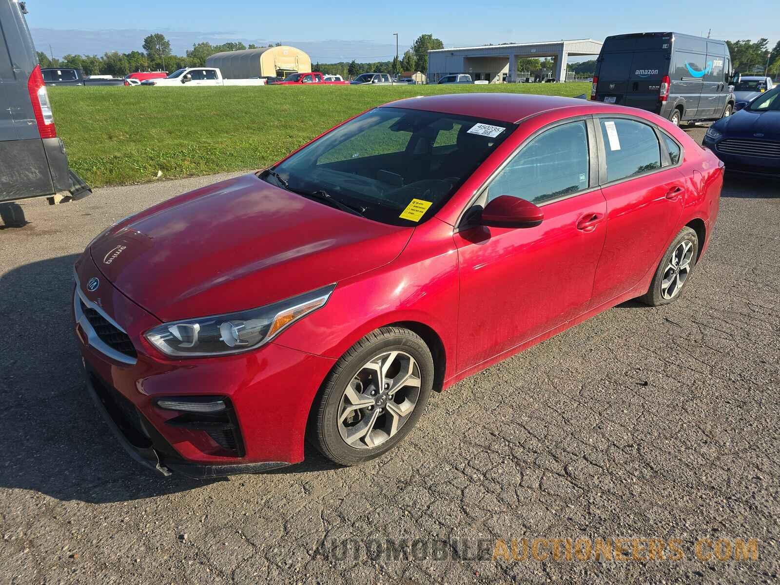 3KPF24AD4KE049404 Kia Forte 2019