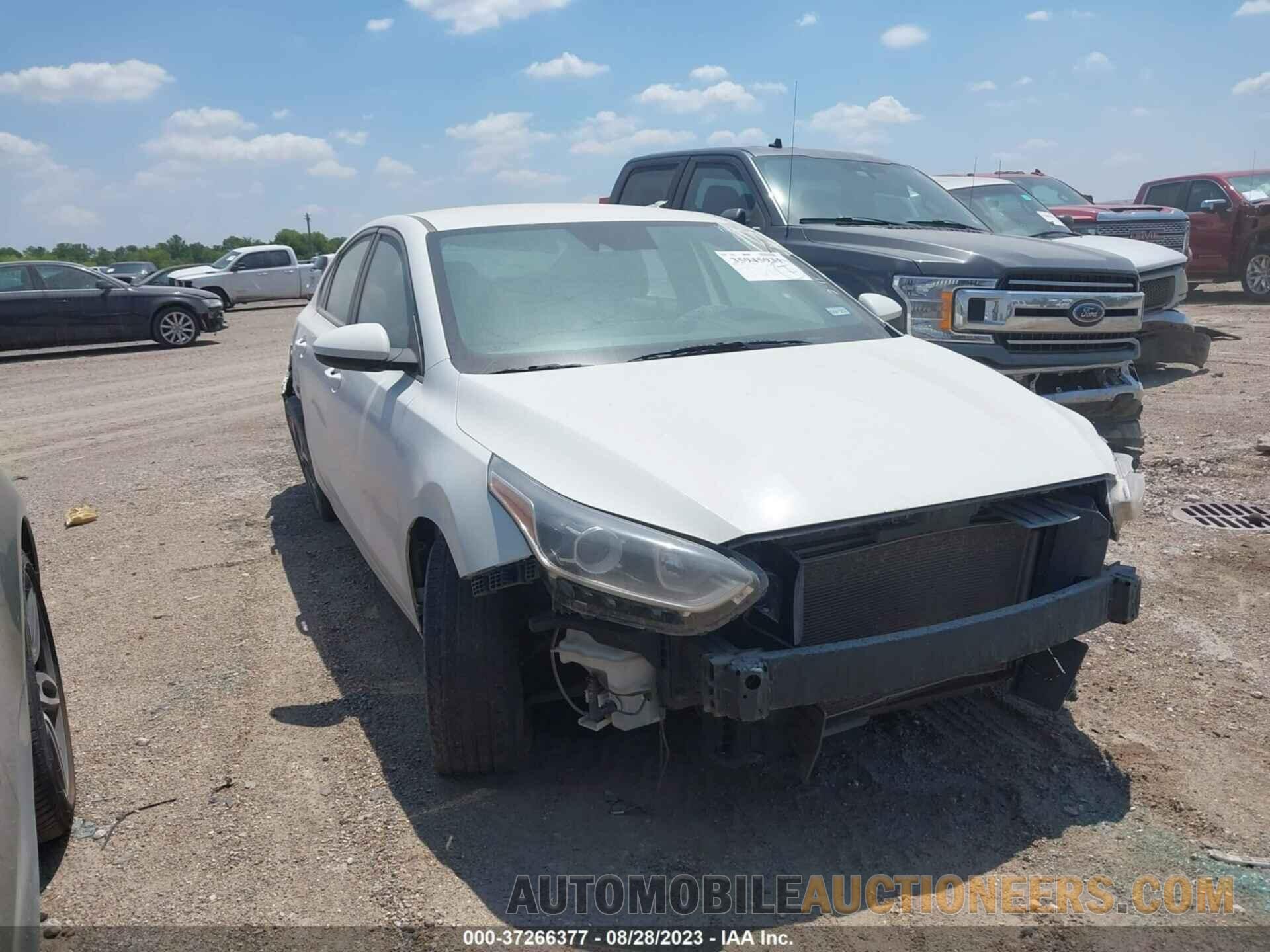 3KPF24AD4KE051864 KIA FORTE 2019