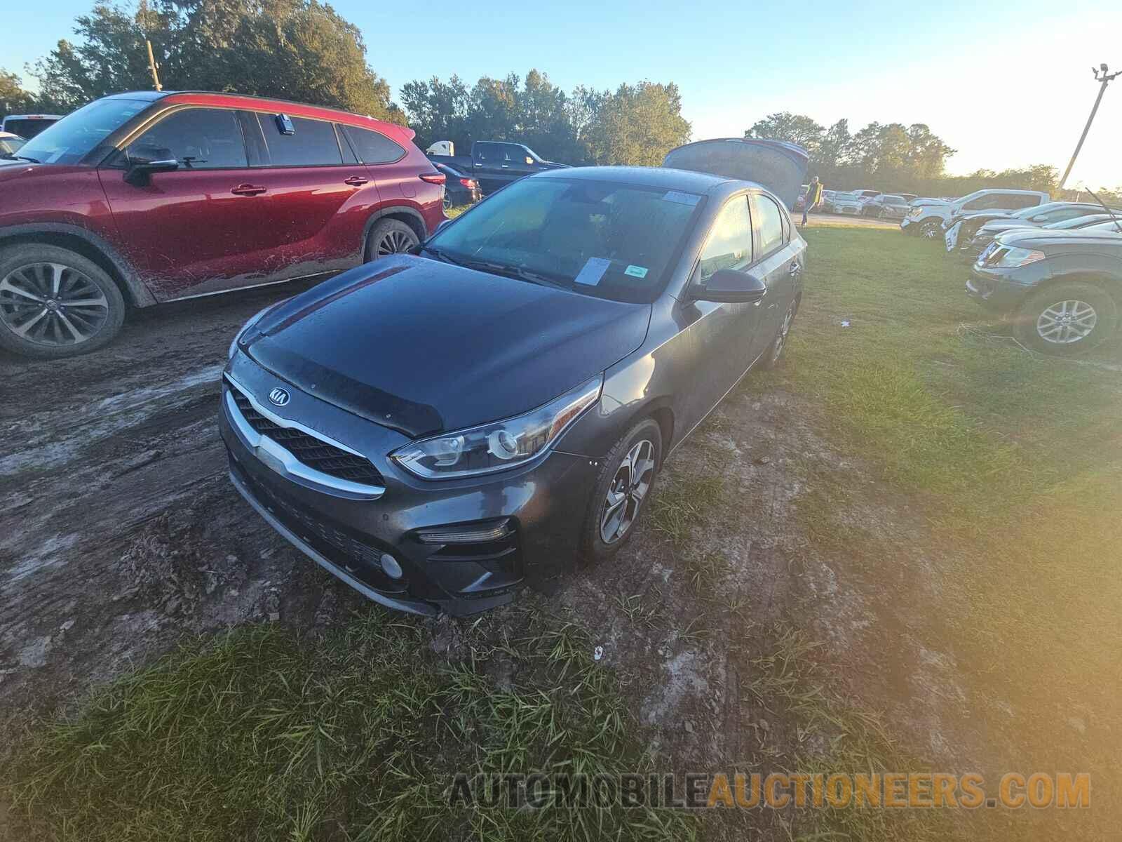 3KPF24AD4KE058460 Kia Forte 2019