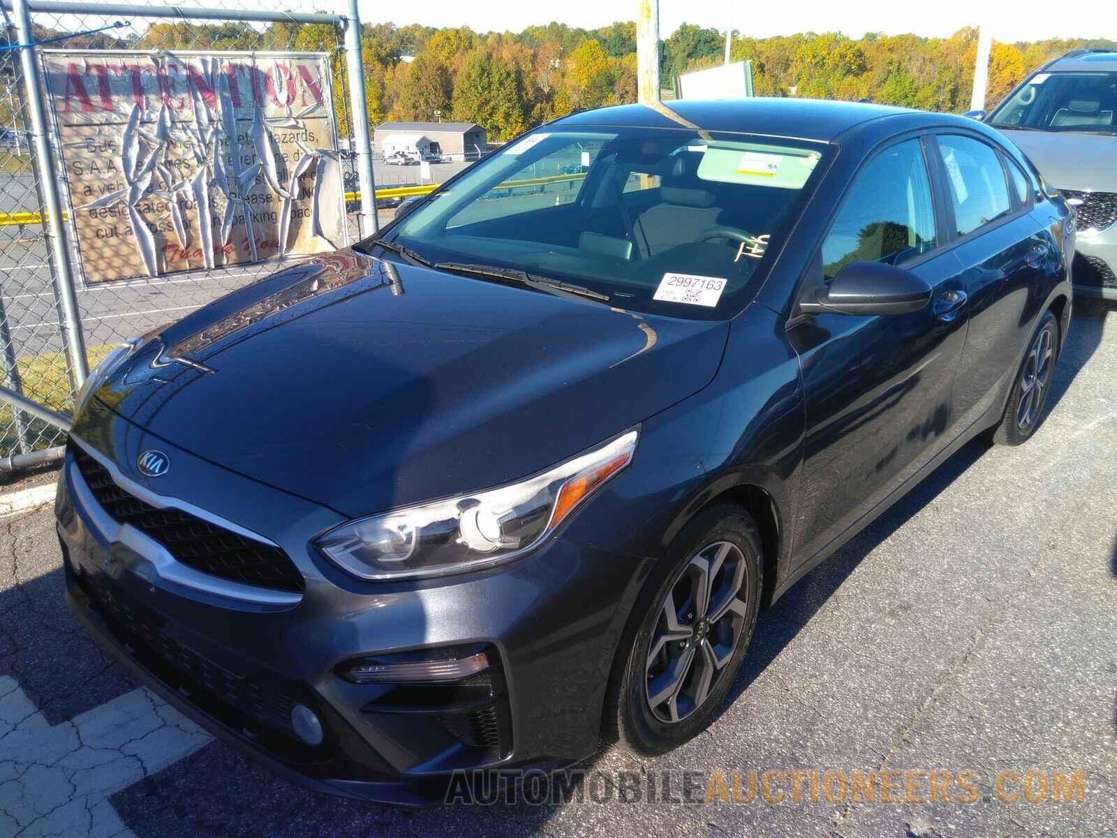 3KPF24AD4KE111741 Kia Forte 2019