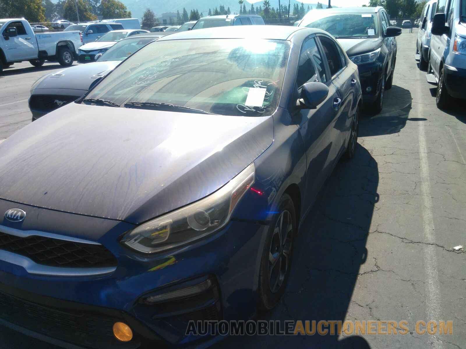 3KPF24AD4ME287787 Kia Forte 2021