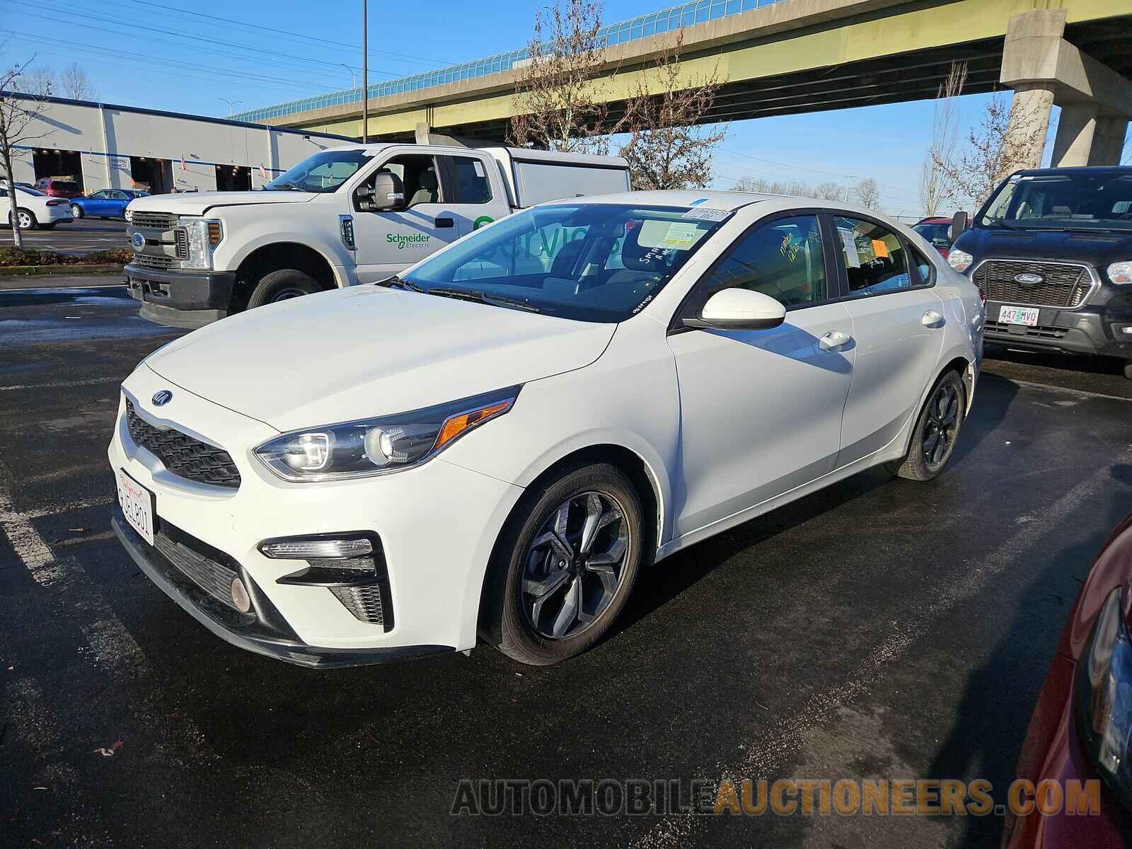 3KPF24AD4ME349480 Kia Forte 2021