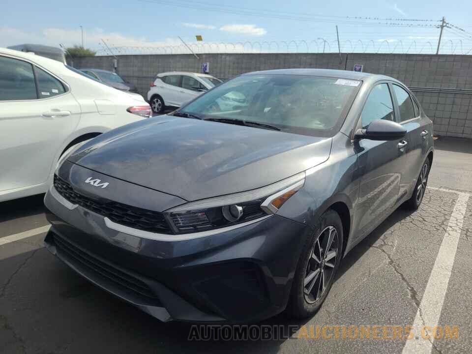 3KPF24AD4NE427693 Kia Forte 2022