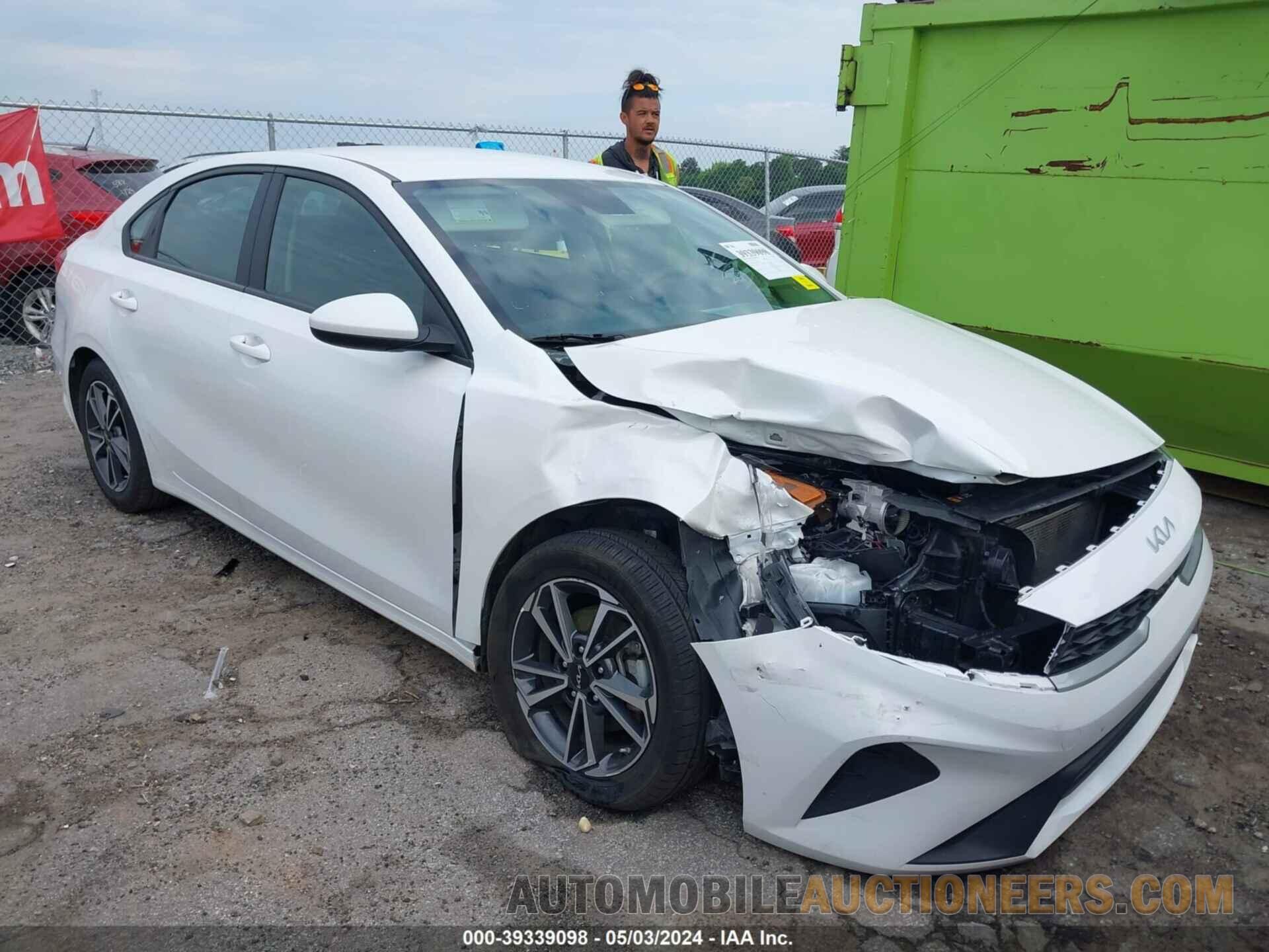 3KPF24AD4NE452965 KIA FORTE 2022