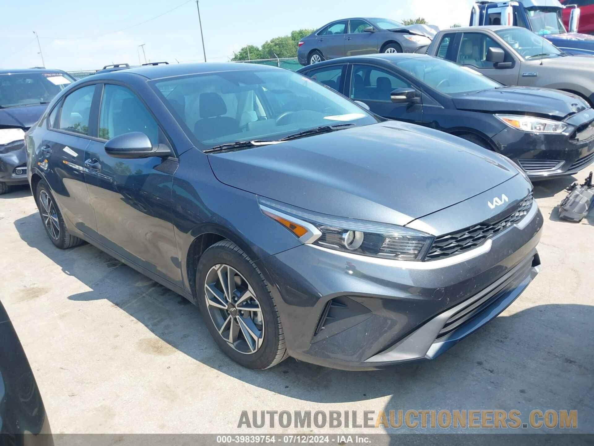 3KPF24AD4NE485268 KIA FORTE 2022