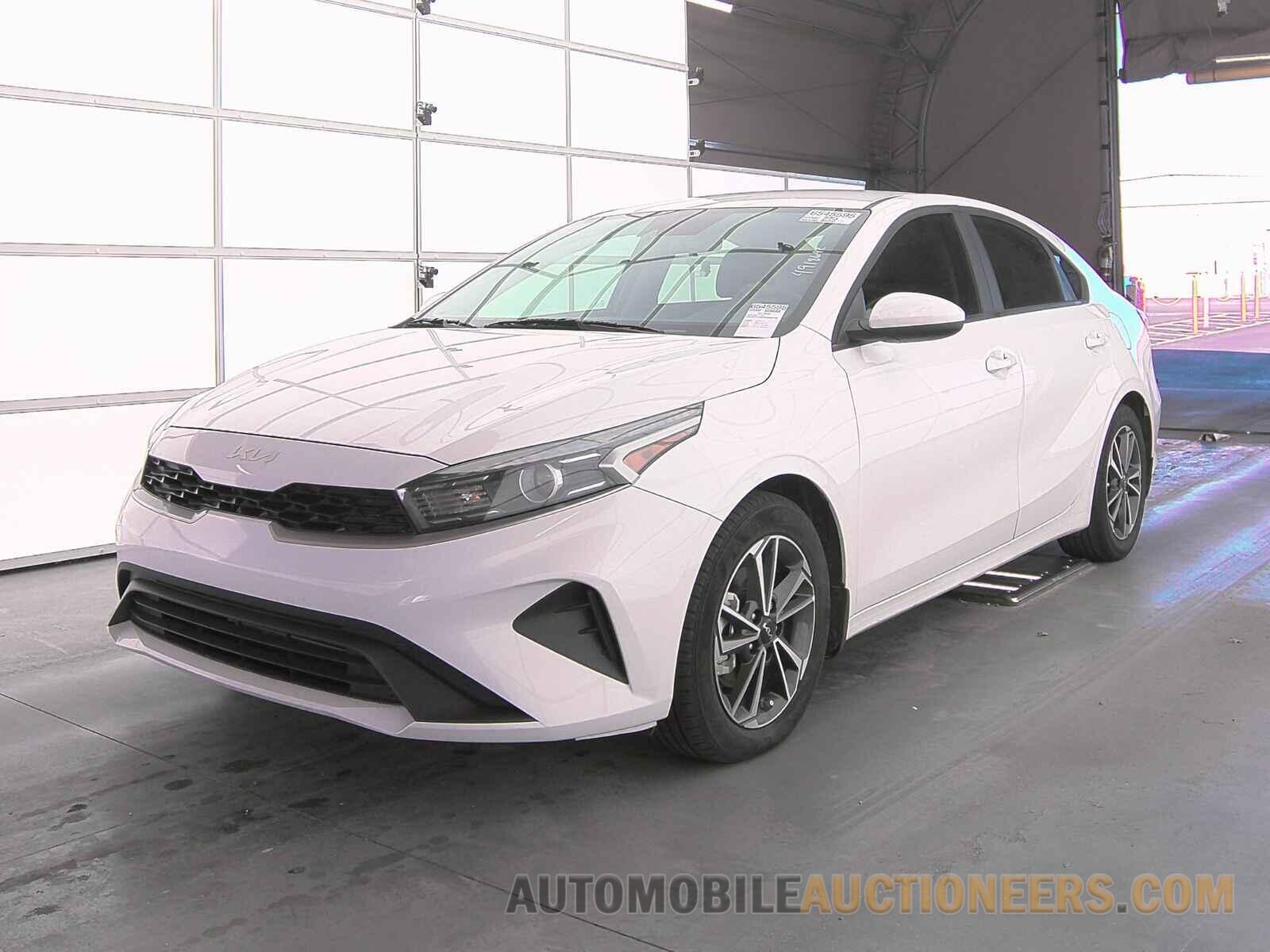 3KPF24AD4PE508759 Kia Forte 2023