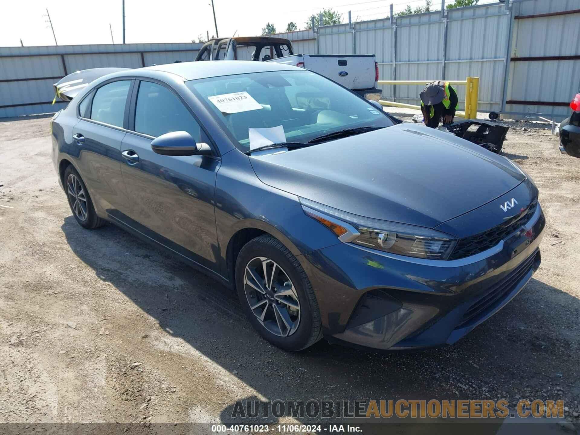 3KPF24AD4RE695858 KIA FORTE 2024