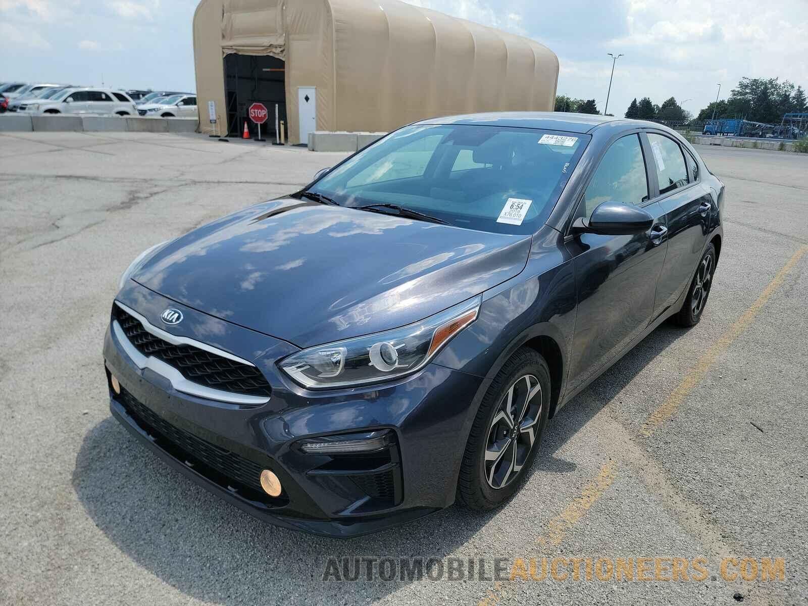 3KPF24AD5KE018453 Kia Forte 2019