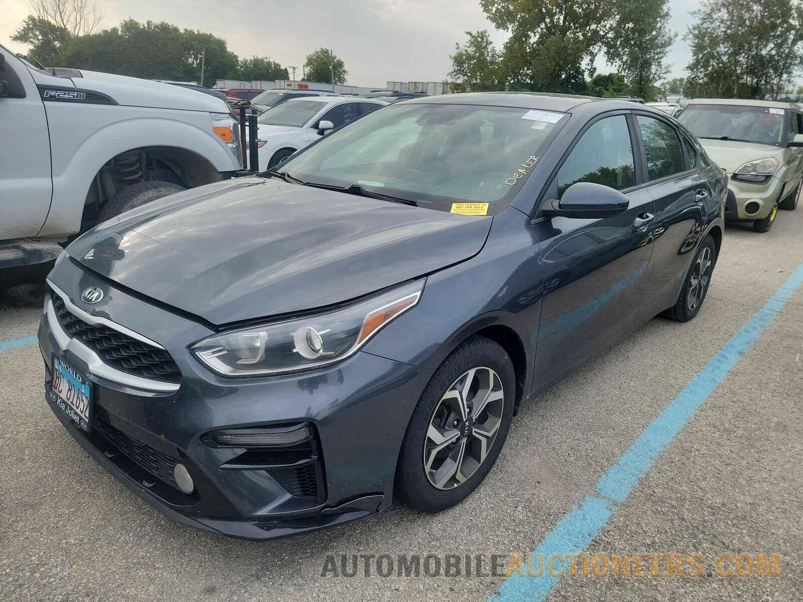 3KPF24AD5KE019456 Kia Forte 2019