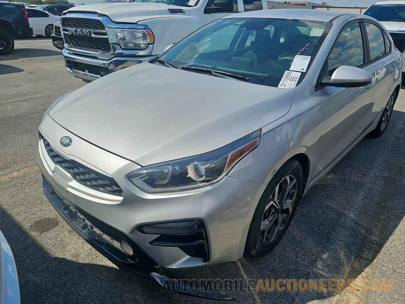 3KPF24AD5KE058077 Kia Forte 2019