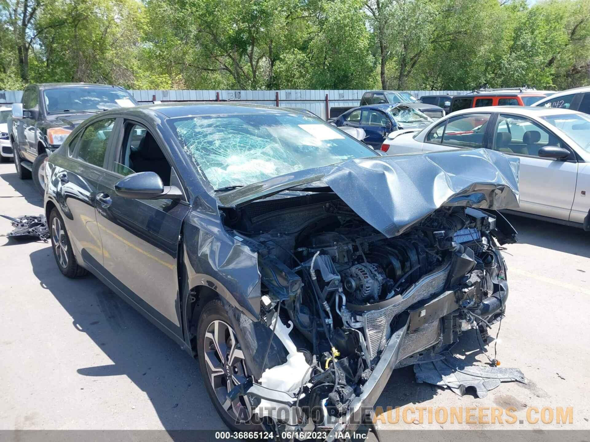 3KPF24AD5KE076174 KIA FORTE 2019