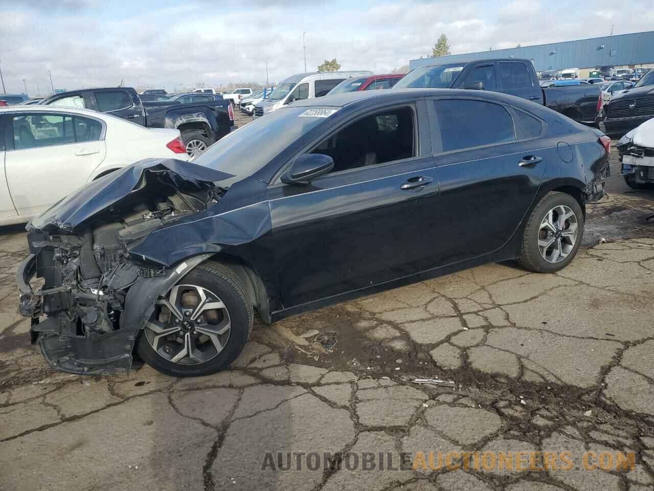 3KPF24AD5KE099695 KIA FORTE 2019