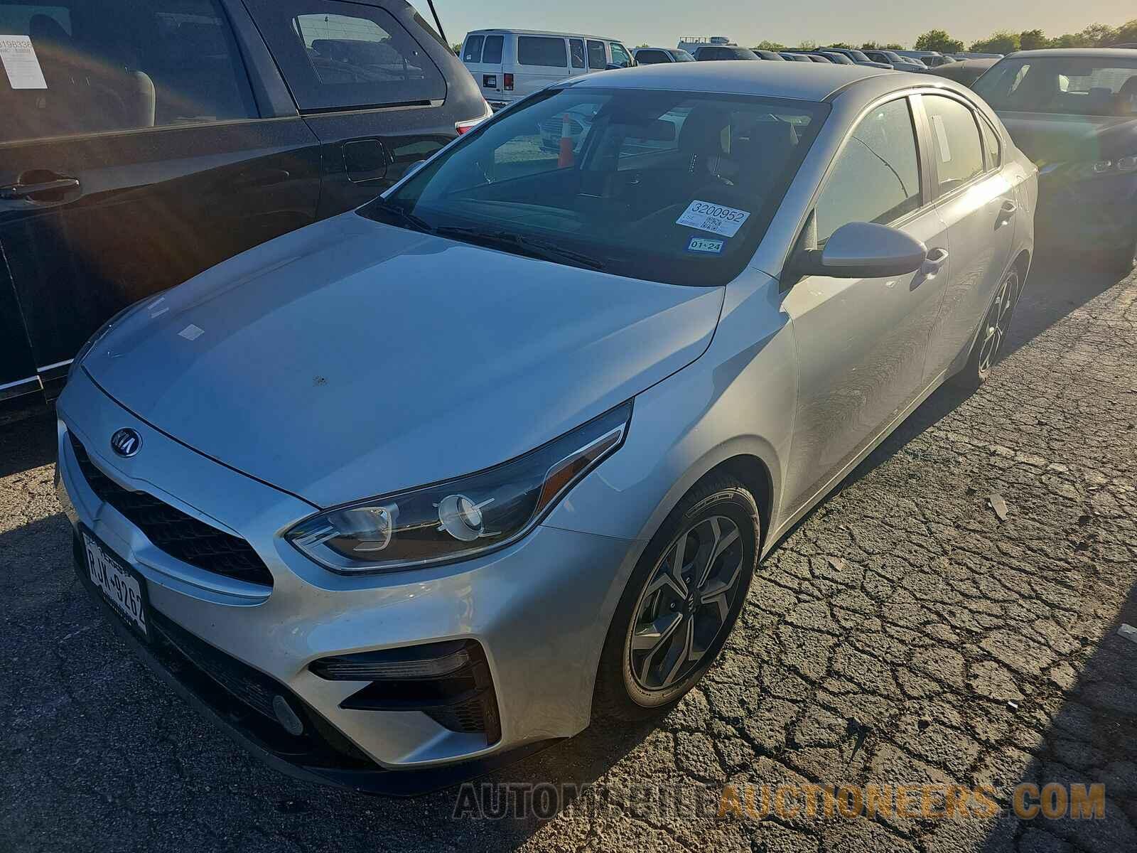 3KPF24AD5LE230030 Kia Forte 2020