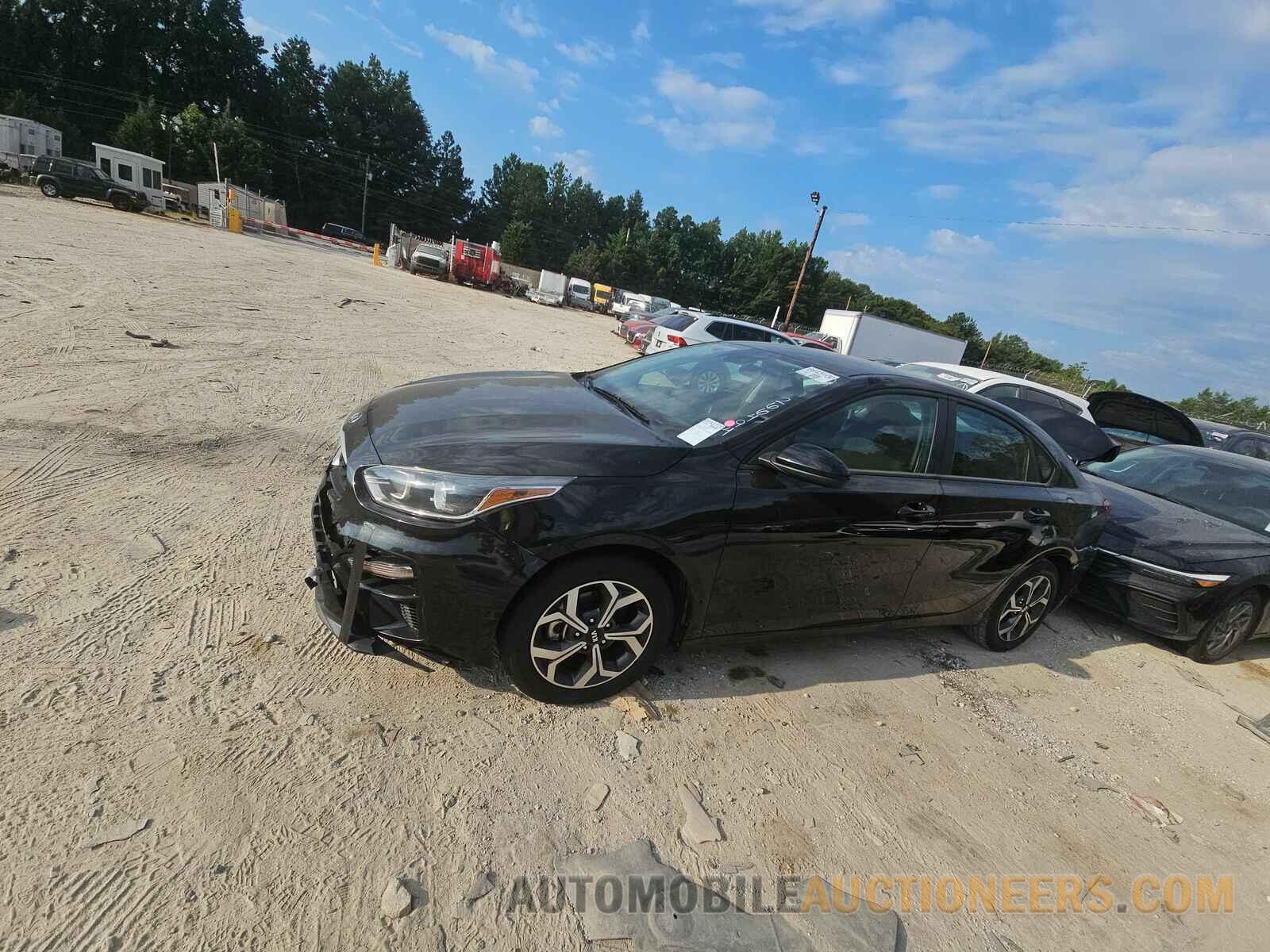 3KPF24AD5ME266494 Kia Forte 2021