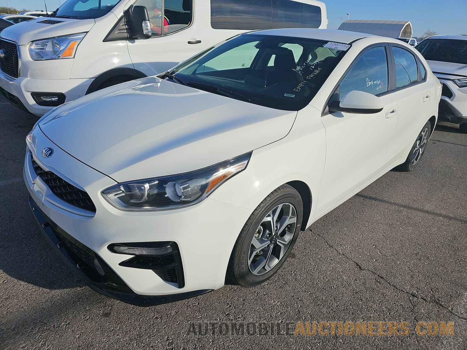 3KPF24AD5ME309814 Kia Forte 2021